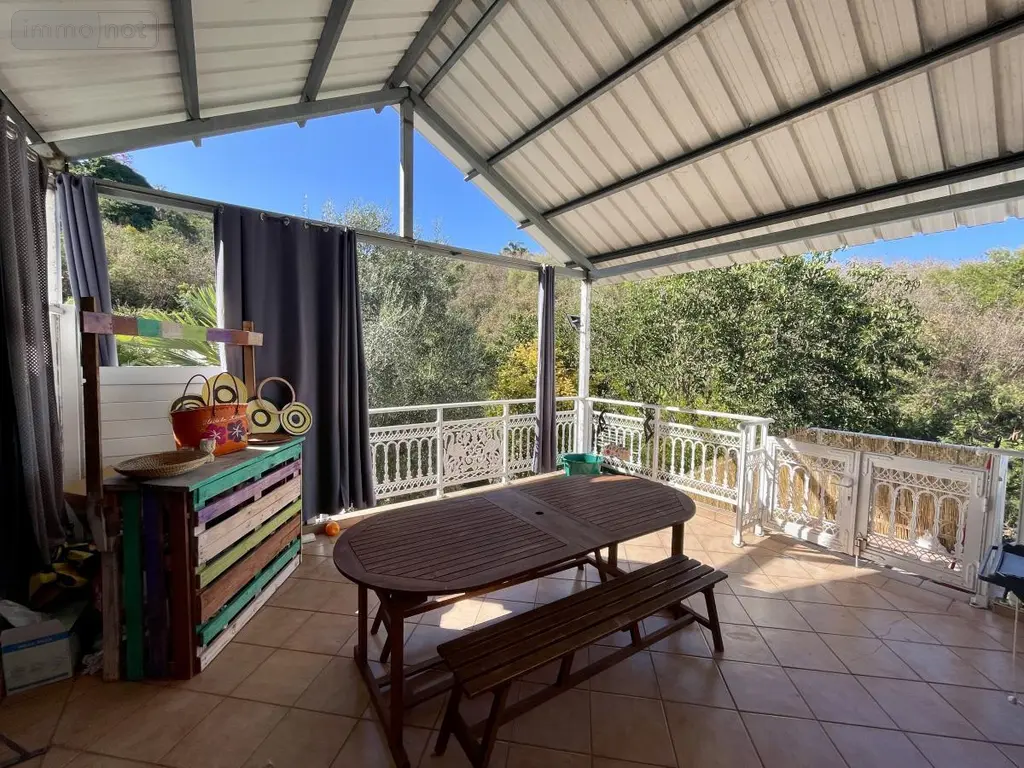 Appartement a vendre Saint-Paul 97460 La Réunion 974 132 m2 4 pièces 335900 euros 97409-272 011