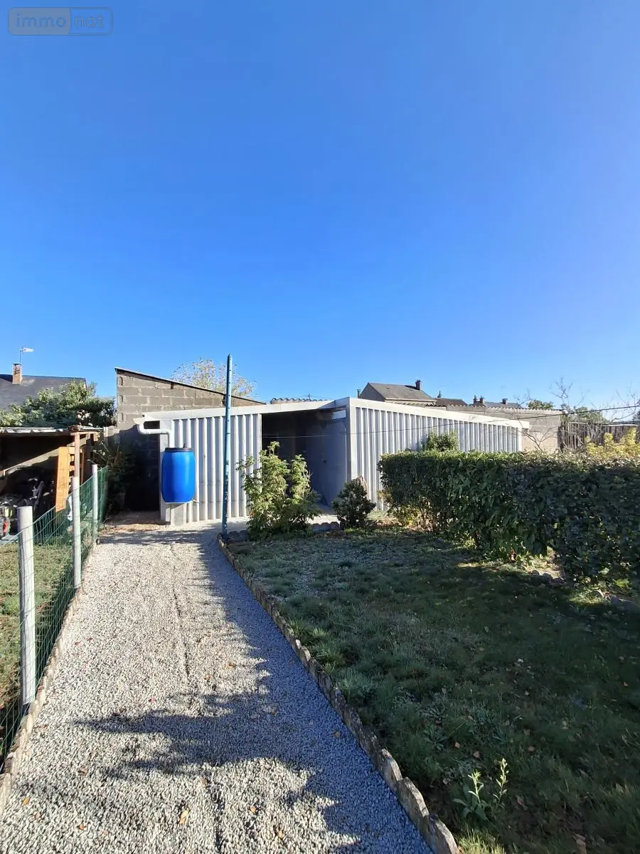Maison a vendre La Flèche 72200 Sarthe 72 102 m2 4 pièces 131800 euros 72042-544 015