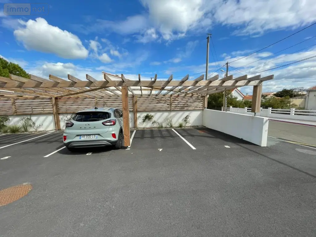 Appartement a vendre Saint-Hilaire-de-Riez 85270 Vendée 85 89 m2 3 pièces 399000 euros 44007-1720 014