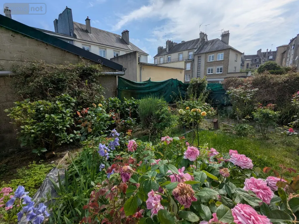 Fonds et murs commerciaux a vendre Vire Normandie 14500 Calvados 14 58 m2 53500 euros 14076-5869 008