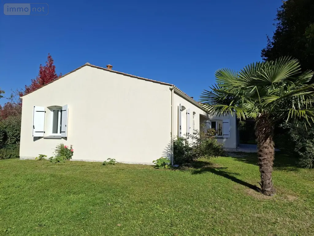 Maison a vendre Pessines 17810 Charente-Maritime 17 132 m2 6 pièces 325000 euros 17111-693 025