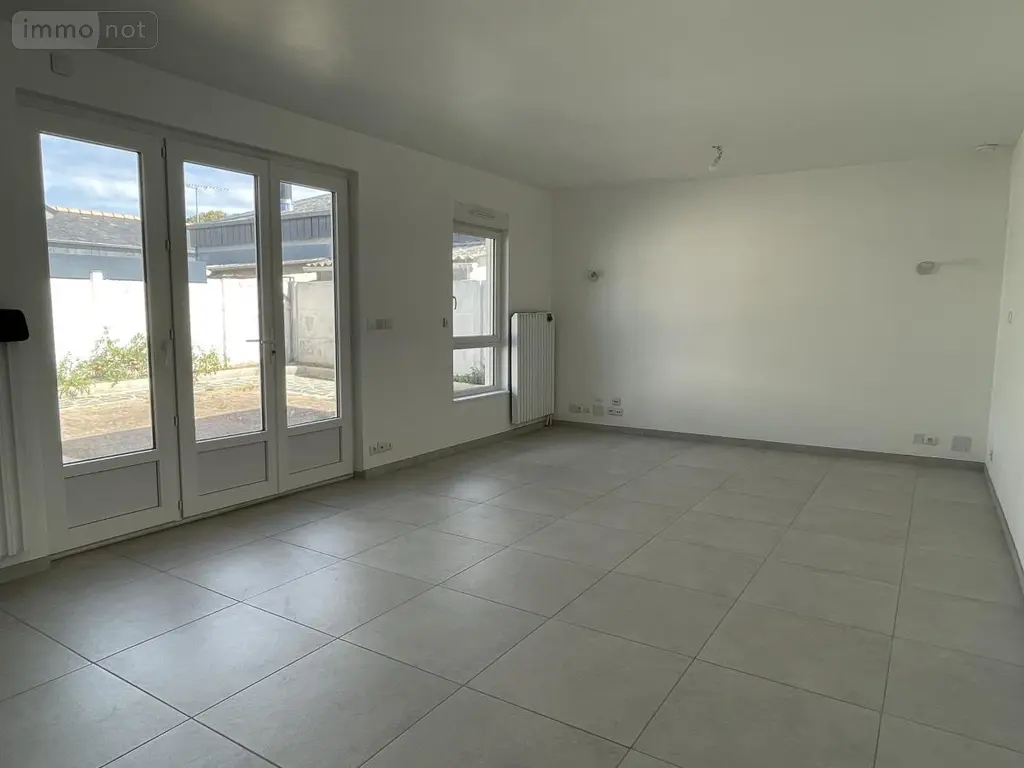 Location maison Saint-Malo 35400 Ille-et-Vilaine 35 88 m2 5 pièces 1100 euros 35104-L133 008