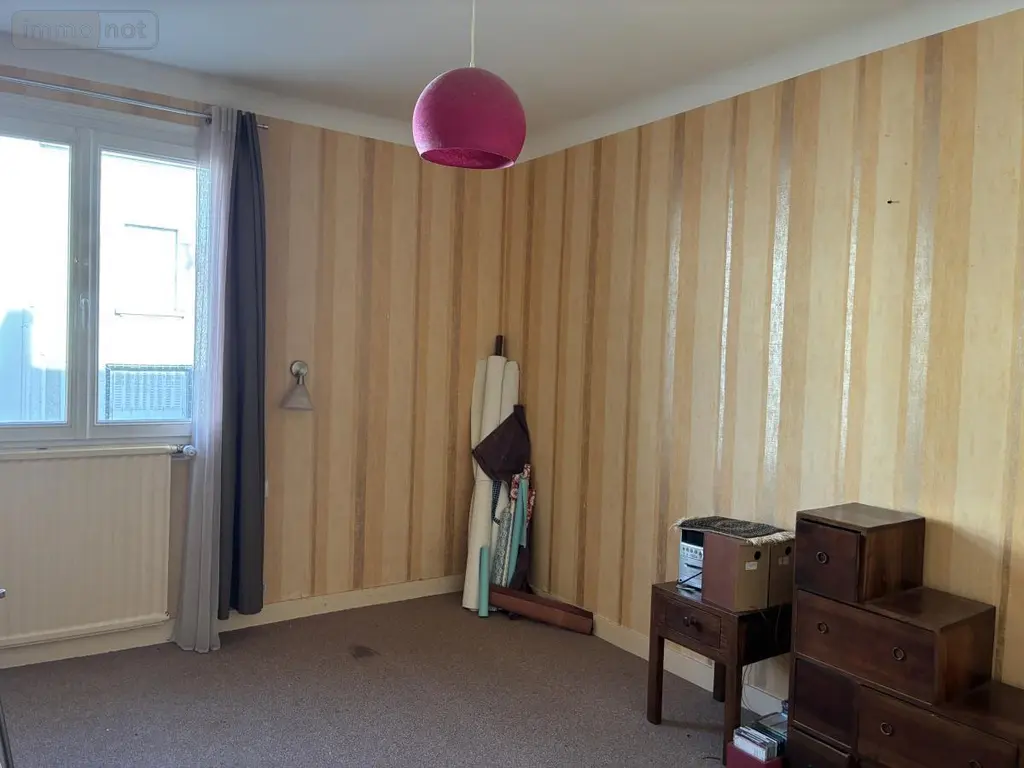 Maison a vendre Montsûrs 53150 Mayenne 53 135 m2 146000 euros 53004-1367 010