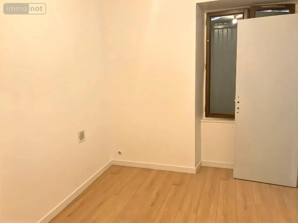 Immeuble de rapport a vendre Les Aix-d'Angillon 18220 Cher 18 150 m2 156750 euros 18006-250 002