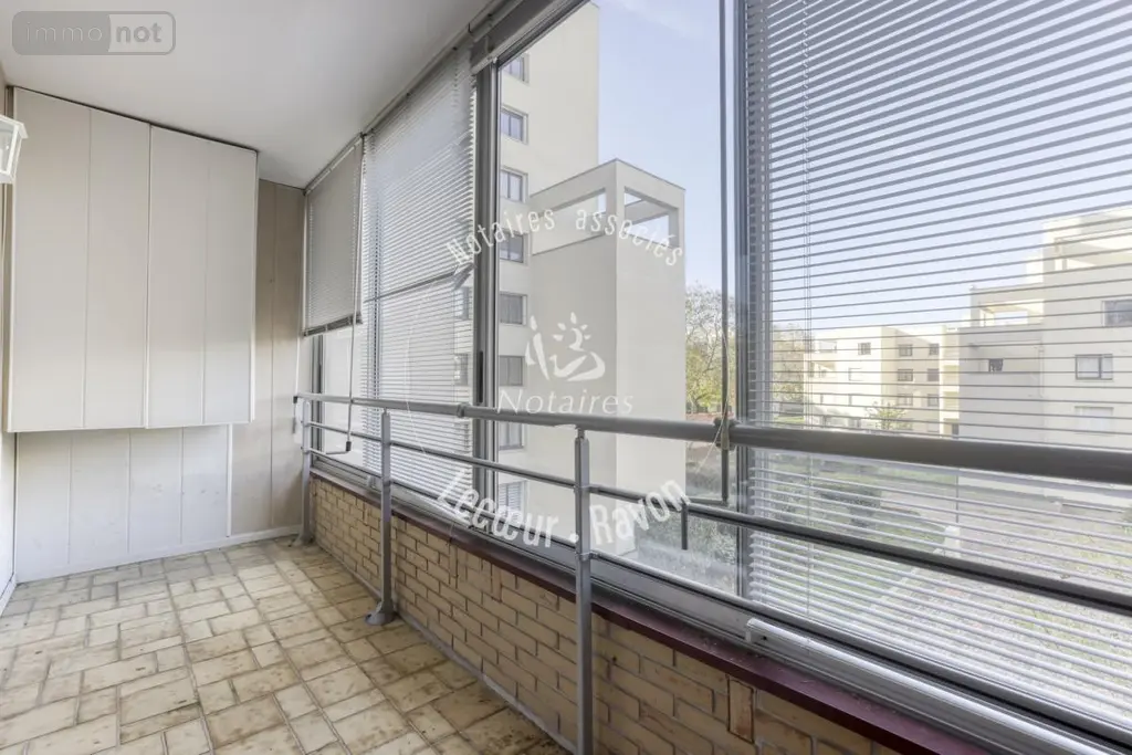 Appartement a vendre Montigny-le-Bretonneux 78180 Yvelines 78 92 m2 6 pièces 268800 euros 92076-155 003