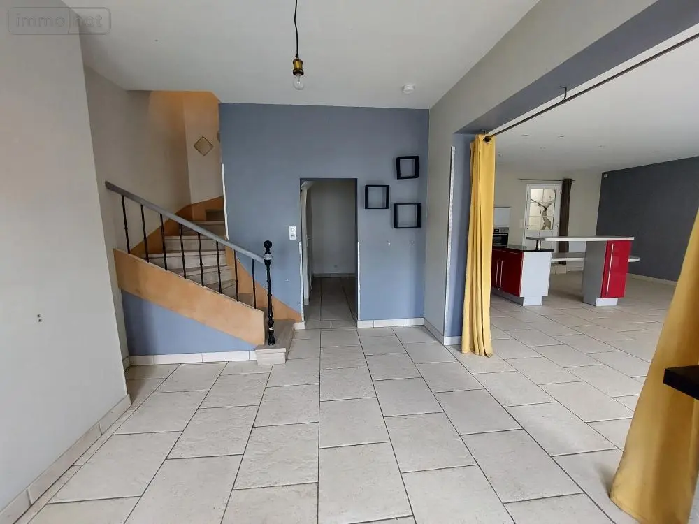 Maison a vendre Cossé-le-Vivien 53230 Mayenne 53 117 m2 4 pièces 132050 euros 53032-1101 003