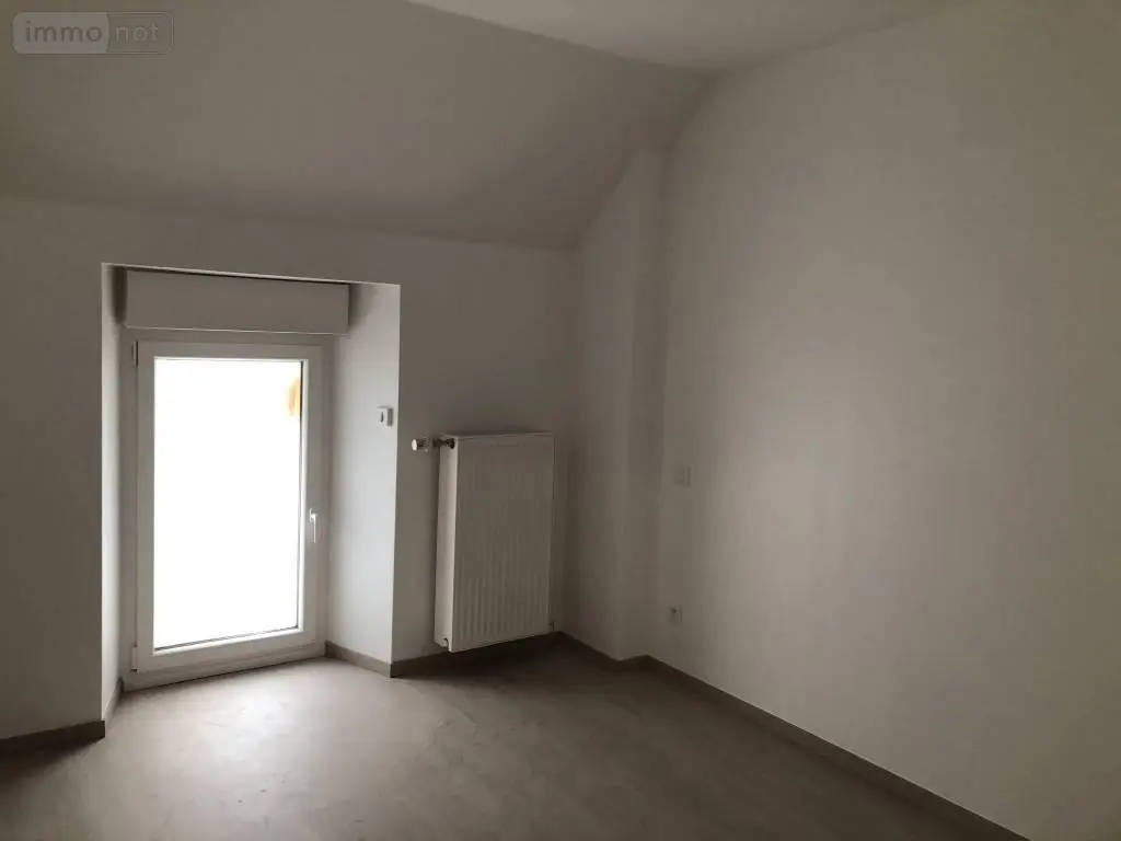 Location appartement Brevans 39100 Jura 39 92 m2 3 pièces 825 euros 39033-L633 003