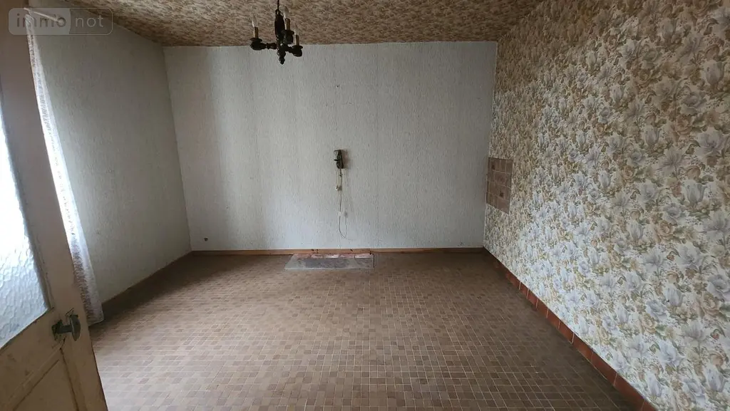Maison a vendre Sainte-Suzanne-et-Chammes 53270 Mayenne 53 120 m2 63600 euros 53005-2180 002