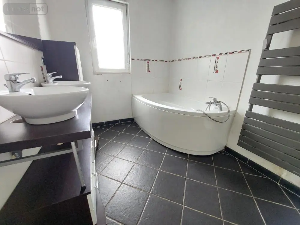 Maison a vendre Cossé-le-Vivien 53230 Mayenne 53 117 m2 4 pièces 132050 euros 53032-1101 007