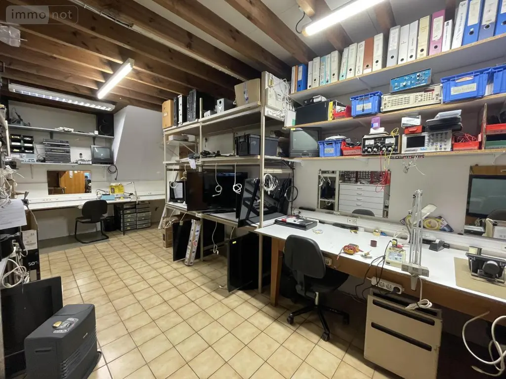 Location fonds et murs commerciaux Cossé-le-Vivien 53230 Mayenne 53 85 m2 550 euros 53032-L285 003