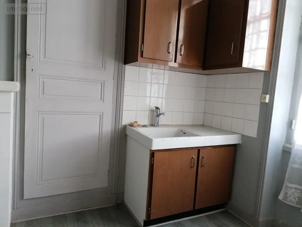 Maison a vendre Descartes 37160 Indre-et-Loire 37 109 m2 5 pièces 68250 euros 37082-253 005