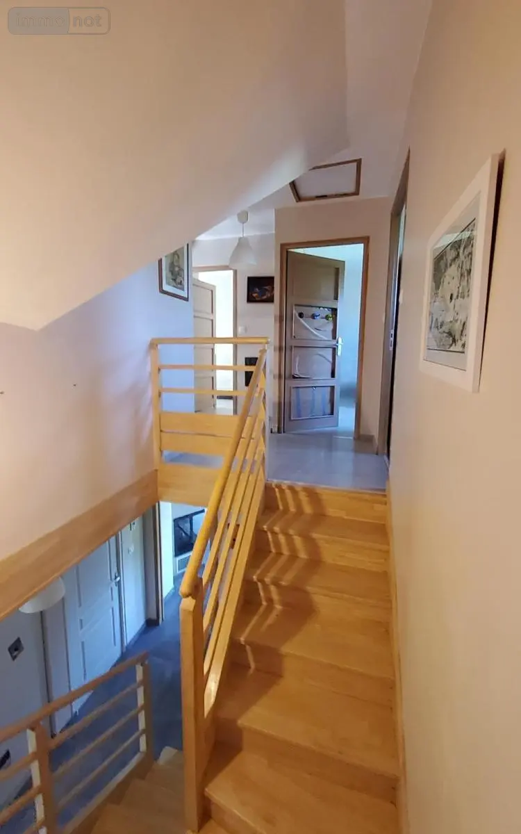 Maison a vendre Carhaix-Plouguer 29270 Finistère 29 119 m2 7 pièces 204750 euros 29066-3862 011