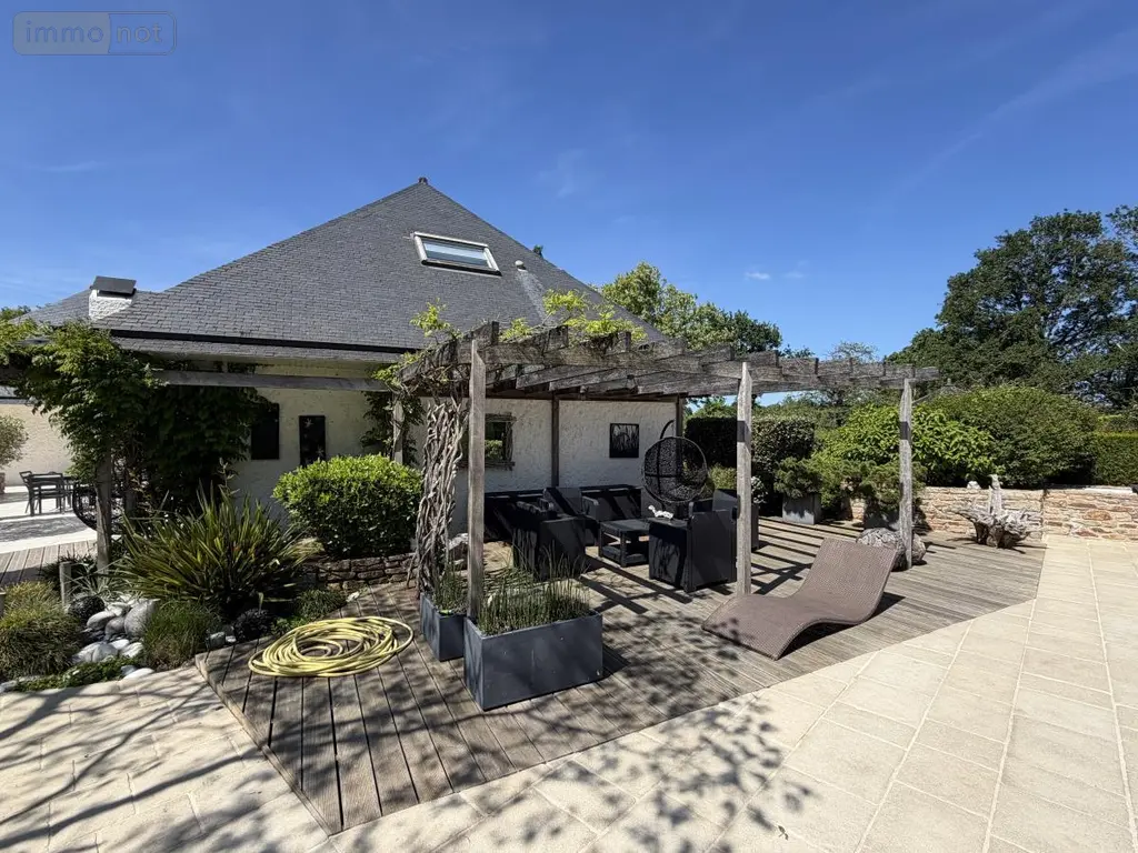 Maison a vendre Tinténiac 35190 Ille-et-Vilaine 35 276 m2 795200 euros 35021-2167 012