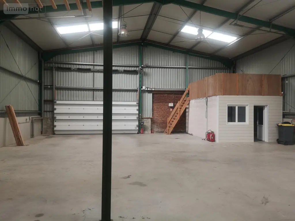 Location fonds et murs commerciaux Graincourt-lès-Havrincourt 62147 Pas-de-Calais 62 300 m2 1750 euros 59084-L1512 004