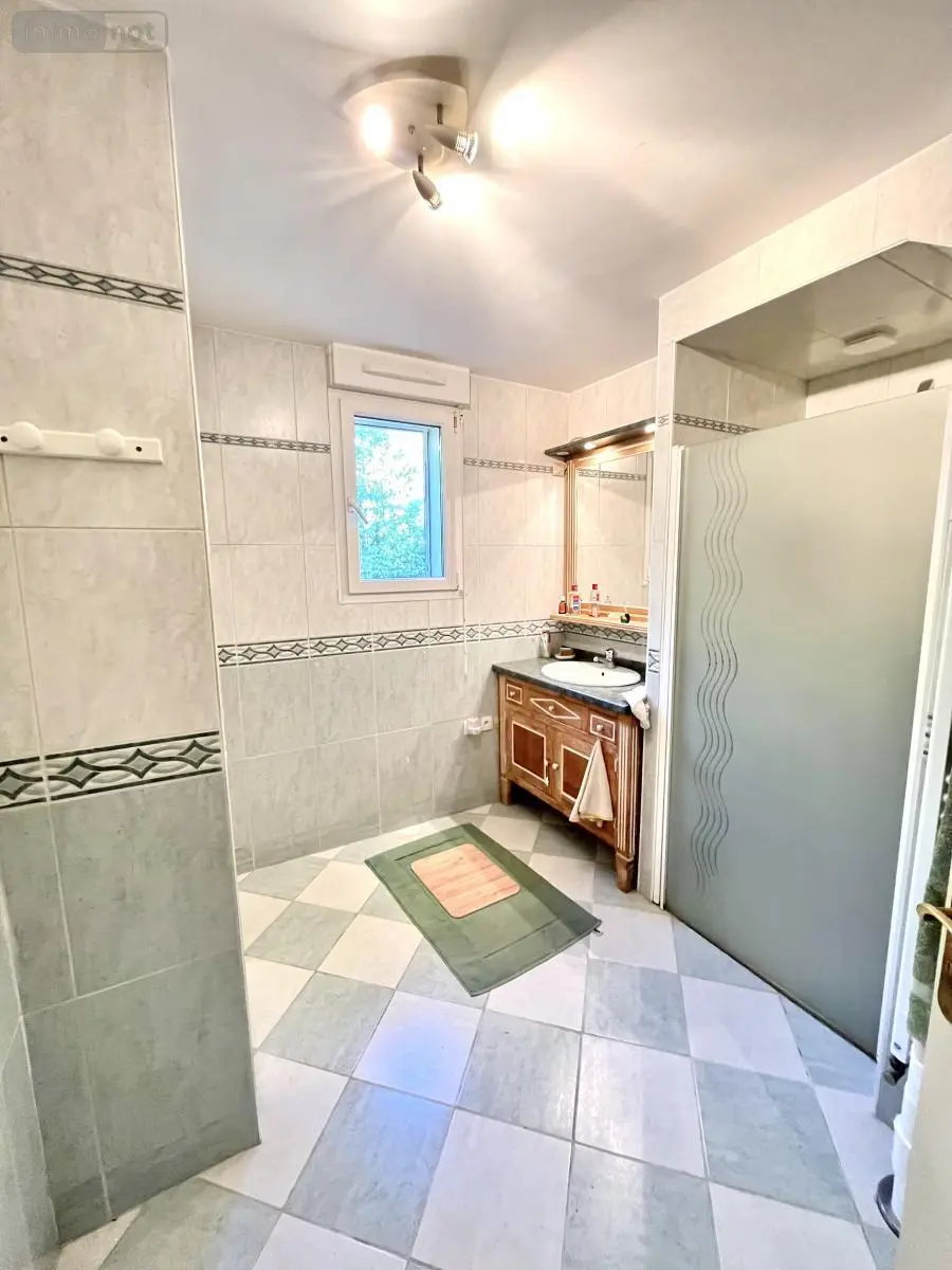 Maison a vendre Mauges-sur-Loire 49620 Maine-et-Loire 49 166 m2 8 pièces 356320 euros 49019-3566 009