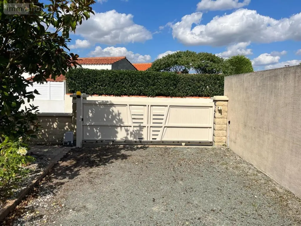 Terrain a batir a vendre Falleron 85670 Vendée 85 38100 euros 85091-5082 006
