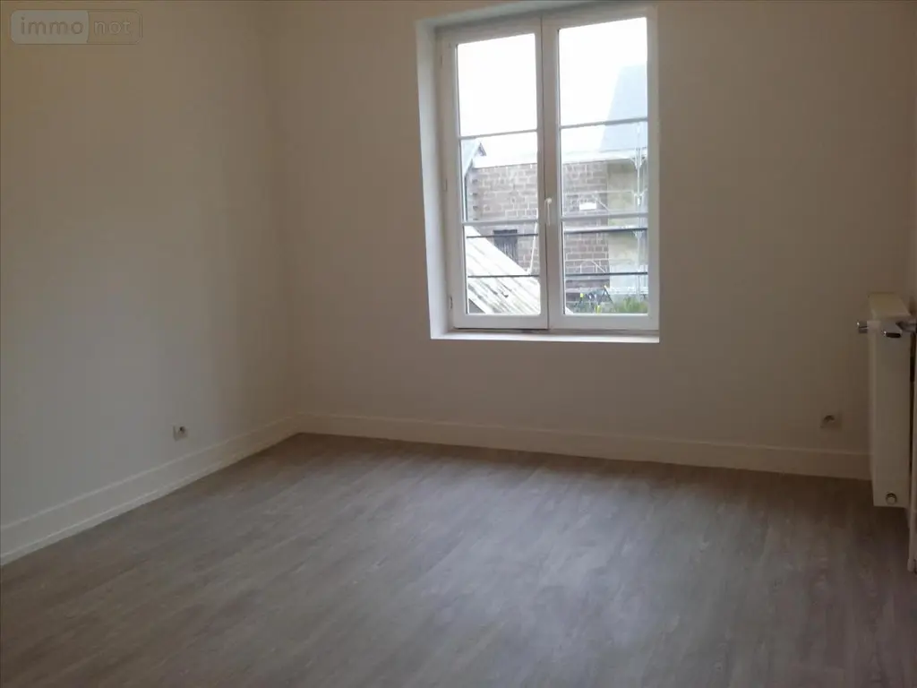 Location appartement Livarot-Pays-d'Auge 14140 Calvados 14 84 m2 587 euros 14058-L305 009