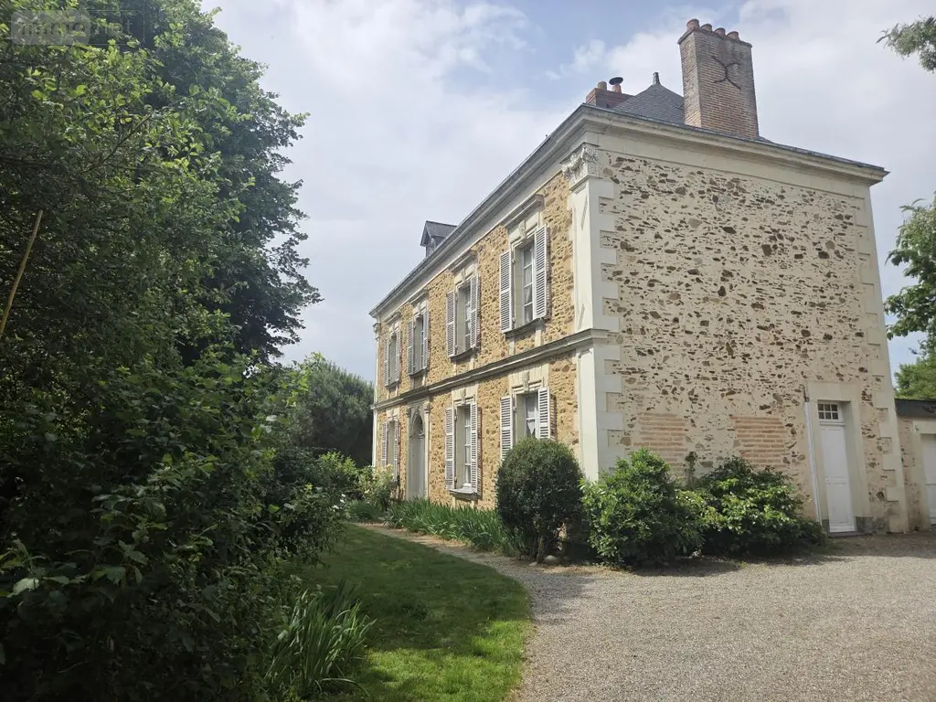 Maison a vendre Saint-Sulpice 53360 Mayenne 53 232 m2 8 pièces 445900 euros 53073-1765 016
