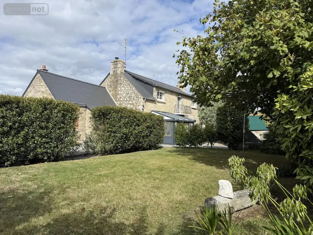 Maison a vendre Grâces 22200 Côtes-d'Armor 22 127 m2 263200 euros 22064-1394 005