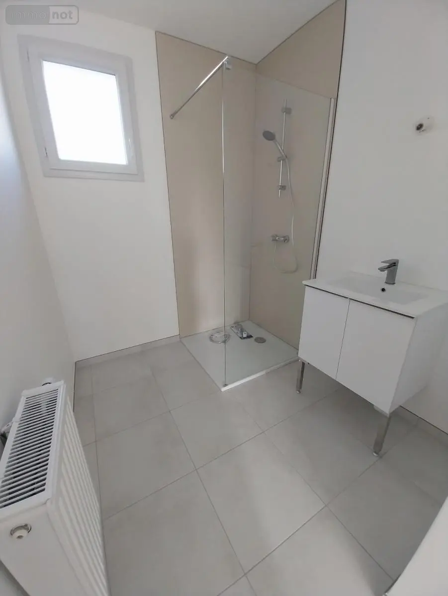 Location maison Combourg 35270 Ille-et-Vilaine 35 75 m2 4 pièces 1045 euros 35130-L327 009