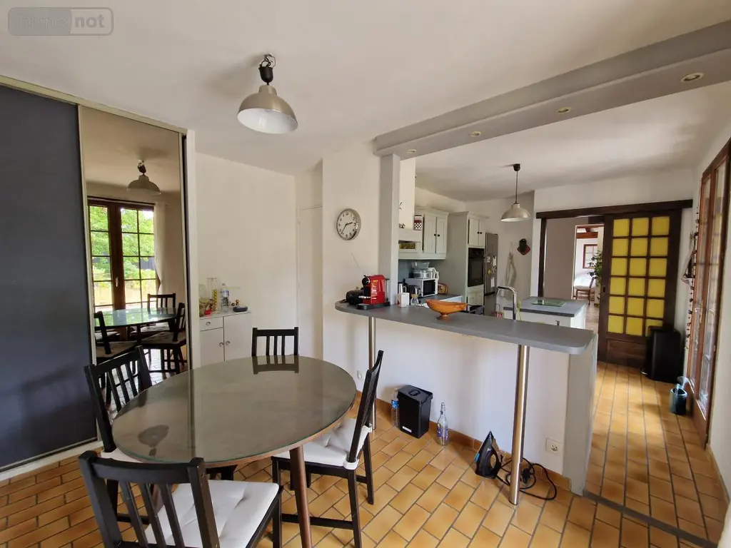 Maison a vendre Joué-lès-Tours 37300 Indre-et-Loire 37 139 m2 7 pièces 372960 euros 37009-2685 002