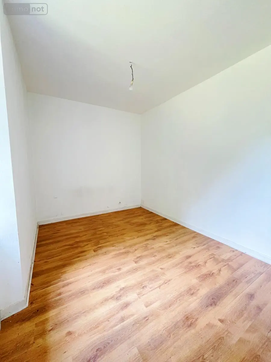 Maison a vendre Saint-Méen-le-Grand 35290 Ille-et-Vilaine 35 148 m2 3 pièces 235260 euros 35056-1586 003