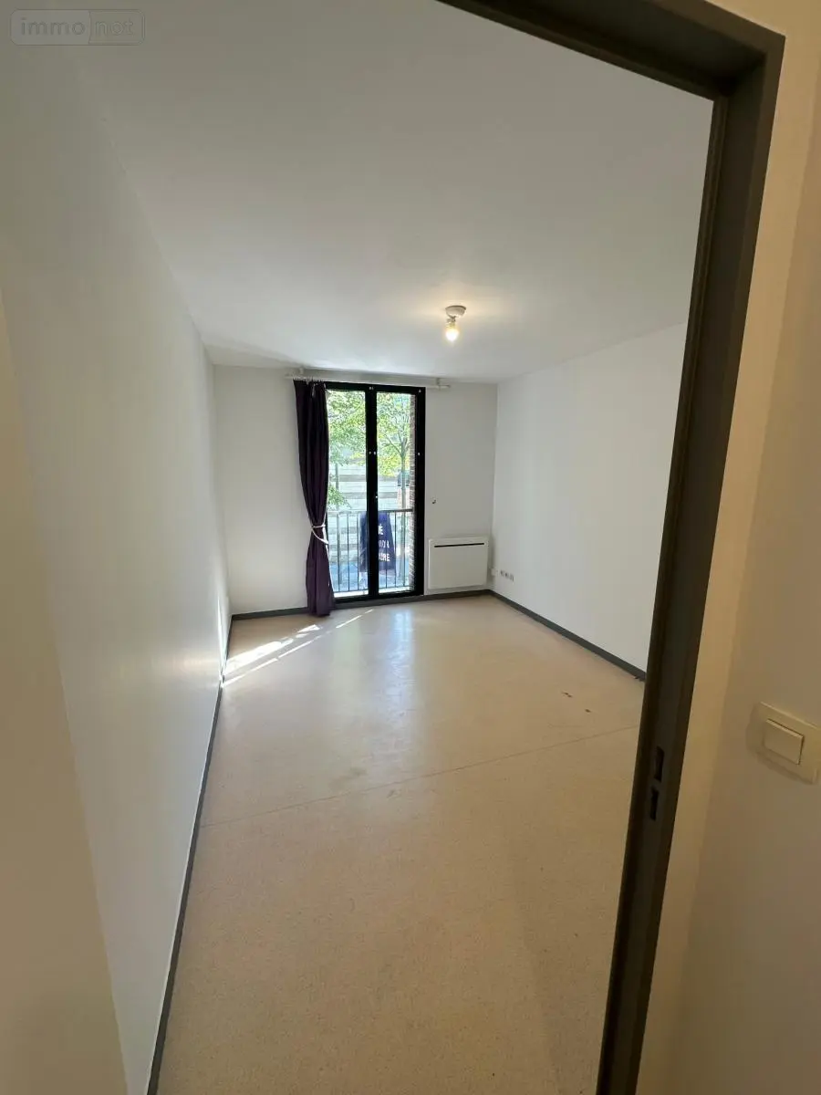 Location appartement Amiens 80000 Somme 80 17 m2 1 pièce 465 euros 80121-L607 003