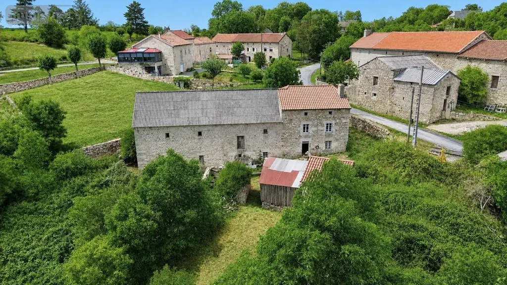 Maison a vendre Chaulhac 48140 Lozère 48 400 m2 7 pièces 105000 euros 48032-252 003