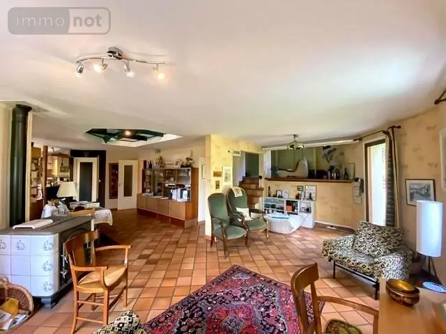 Maison a vendre Soulaire-et-Bourg 49460 Maine-et-Loire 49 198 m2 6 pièces 363560 euros 49031-2839 005