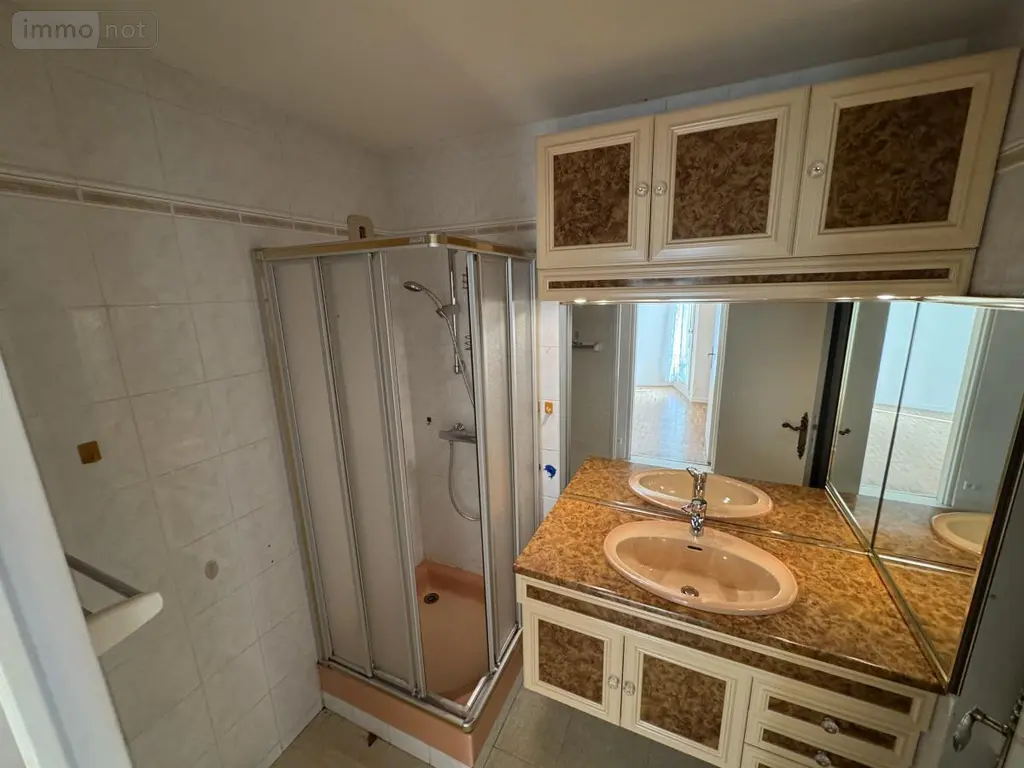 Appartement a vendre Sablé-sur-Sarthe 72300 Sarthe 72 87 m2 5 pièces 141750 euros 72068-2243 003