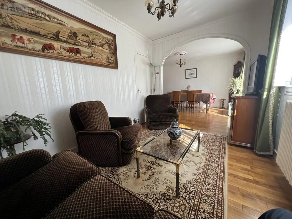 Maison a vendre Châteaugiron 35410 Ille-et-Vilaine 35 98 m2 5 pièces 249800 euros 35018-788 003
