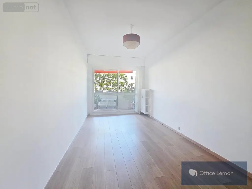 Appartement a vendre Ferney-Voltaire 01210 Ain 01 91 m2 3 pièces 385000 euros 01047-836 010
