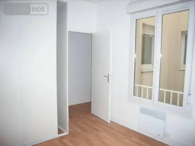 Location appartement Reims 51100 Marne 51 34 m2 2 pièces 553 euros 51047-L28 003