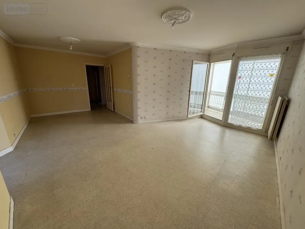 Appartement a vendre Sablé-sur-Sarthe 72300 Sarthe 72 87 m2 5 pièces 141750 euros 72068-2243 002