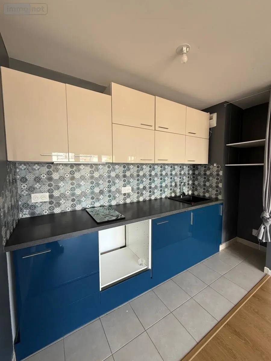 Appartement a vendre Angers 49000 Maine-et-Loire 49 40 m2 2 pièces 151960 euros 49012-2128 002