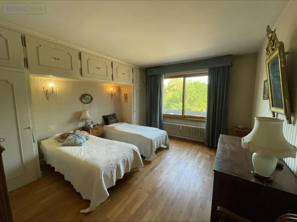 Appartement a vendre Bourg-en-Bresse 01000 Ain 01 128 m2 5 pièces 165000 euros 01083-1978 010