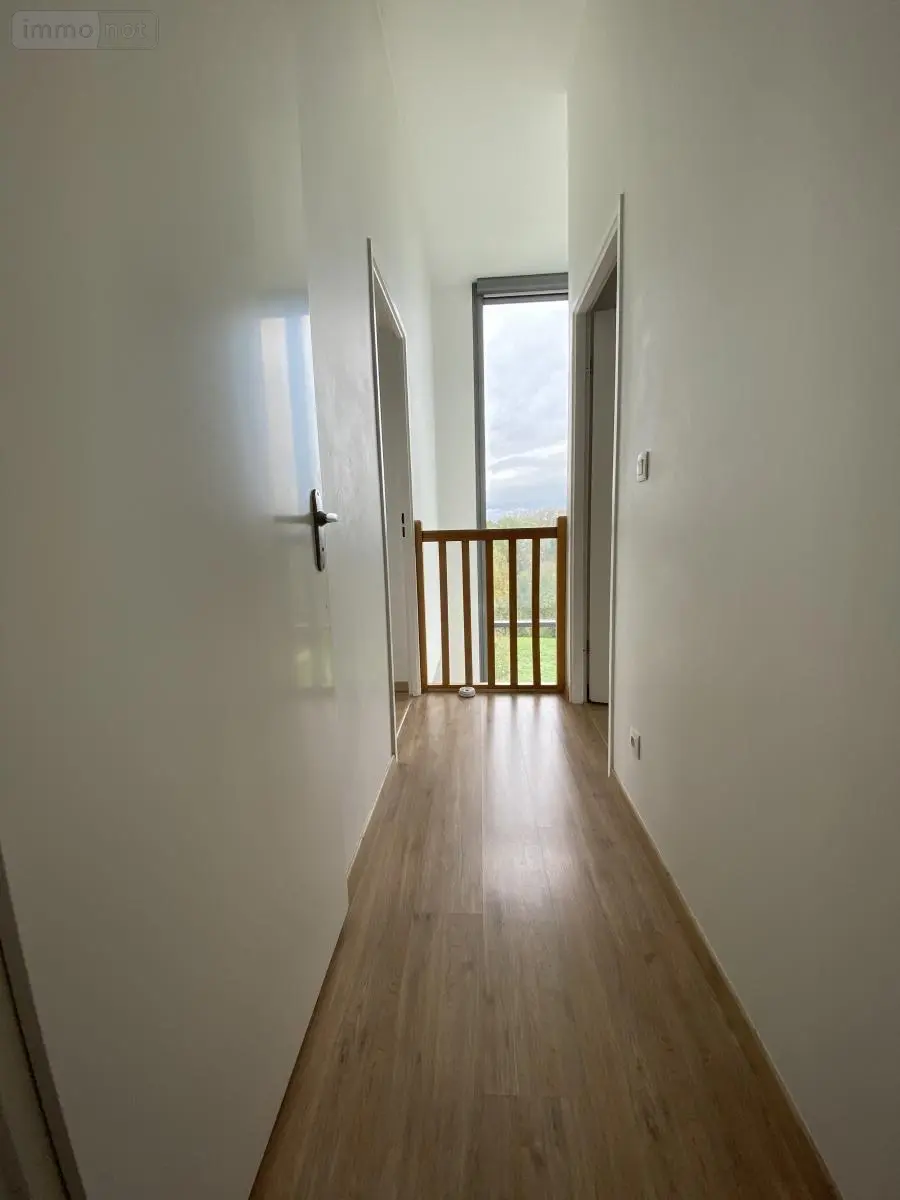 Location appartement Sainte-Luce-sur-Loire 44980 Loire-Atlantique 44 106 m2 1404 euros 44039-L330 012