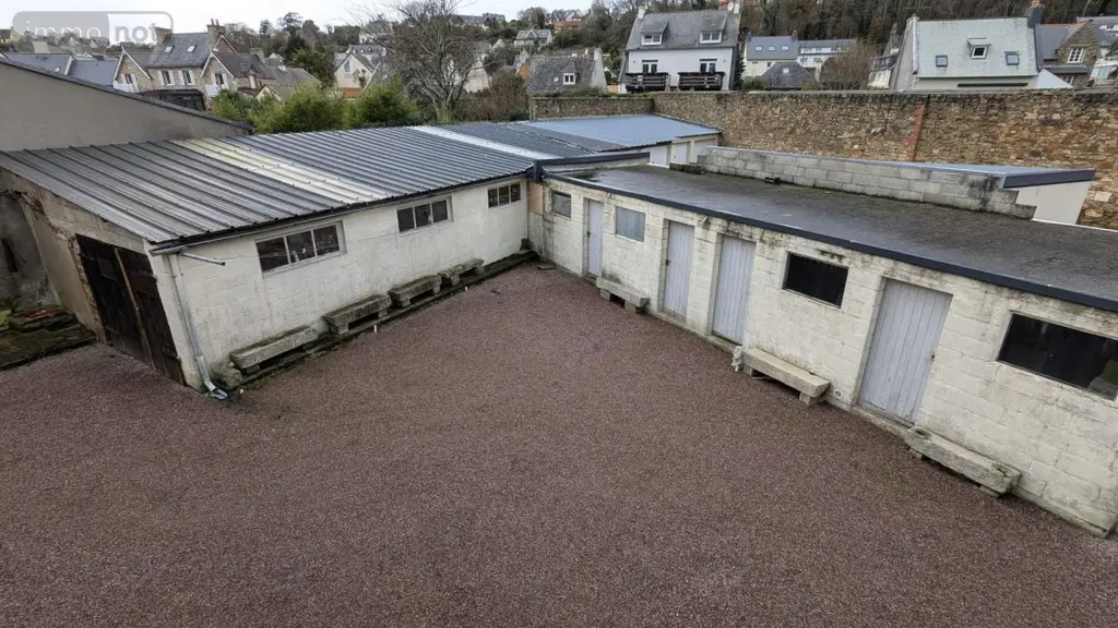 Immeuble de rapport a vendre Perros-Guirec 22700 Côtes-d'Armor 22 318 m2 671840 euros 22093-103 014