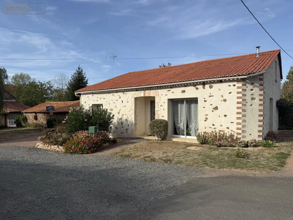 Maison a vendre Trémentines 49340 Maine-et-Loire 49 147 m2 5 pièces 241040 euros 49058-1603 001