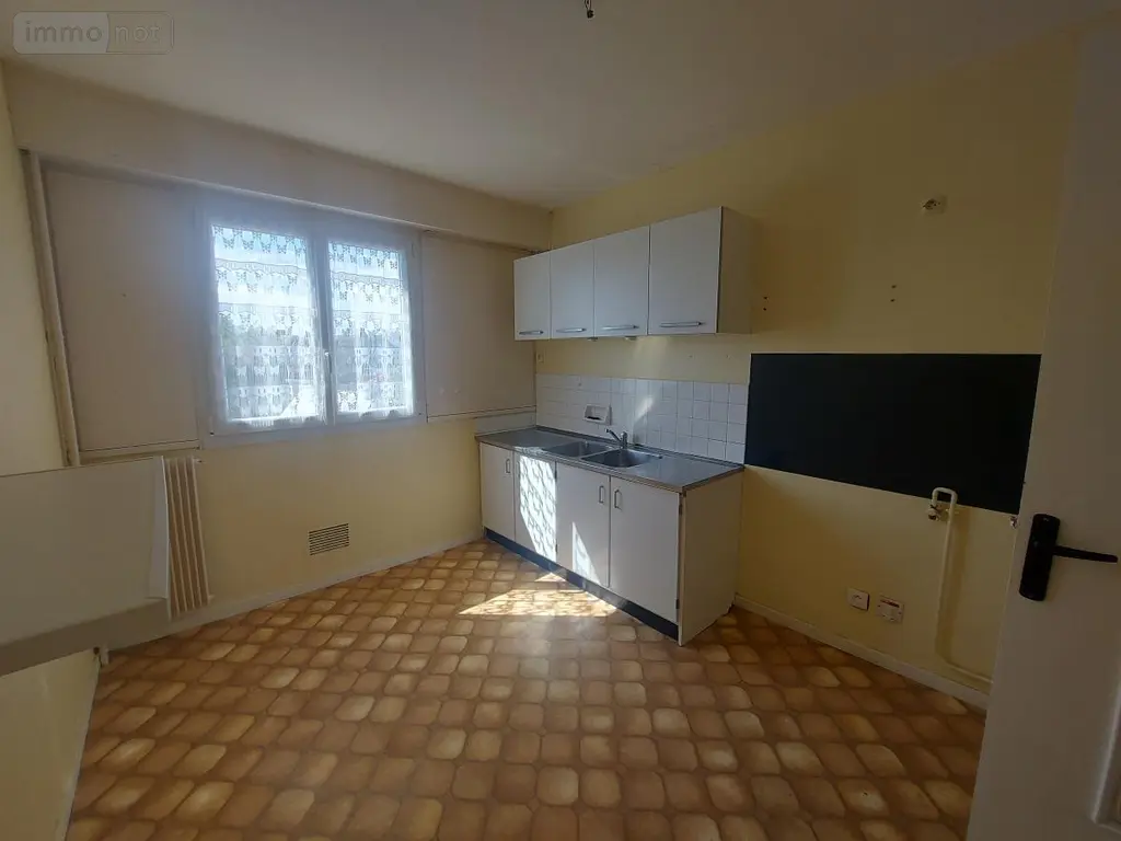 Appartement a vendre Lanester 56600 Morbihan 56 75 m2 4 pièces 156840 euros 56040-685 004