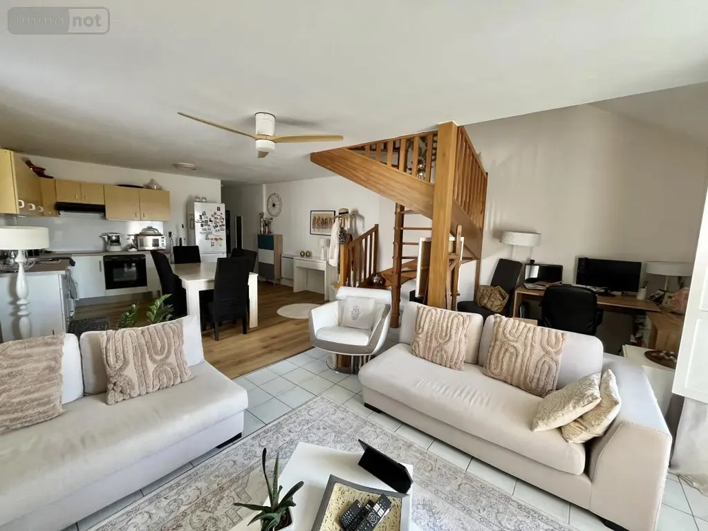 Immeuble de rapport a vendre Ingrandes-le-Fresne-sur-Loire 49123 Maine-et-Loire 49 328 m2 555440 euros 49019-3557 004