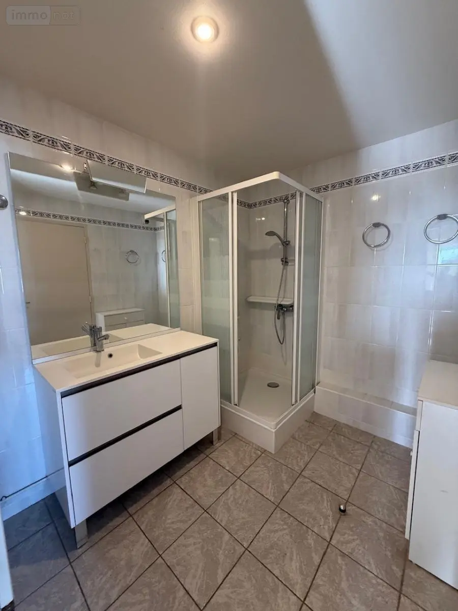 Appartement a vendre Saint-Barthélemy-d'Anjou 49124 Maine-et-Loire 49 78 m2 3 pièces 314400 euros 49012-2098 006