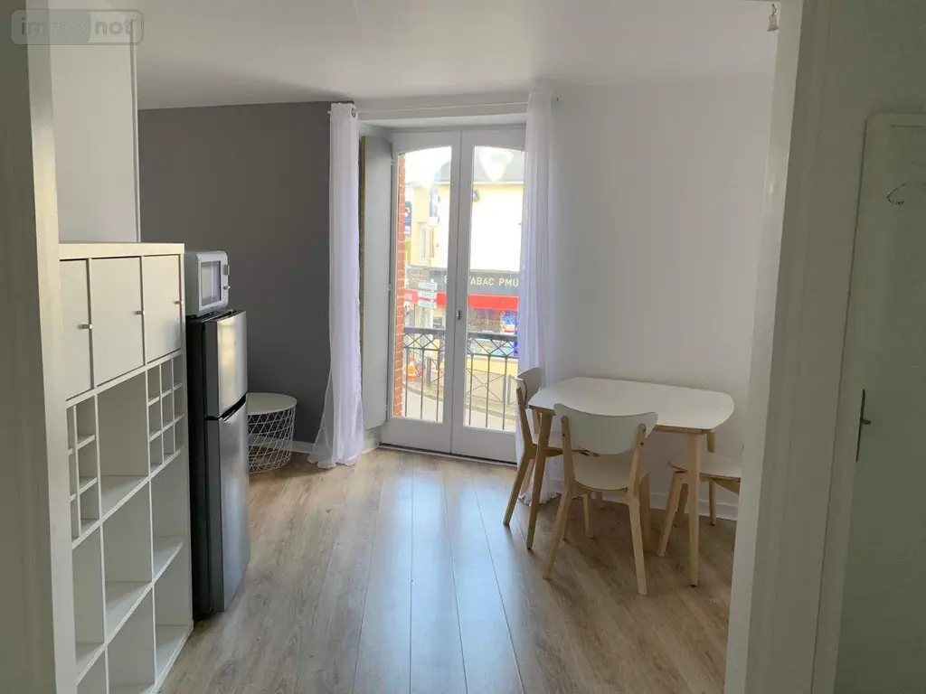Location appartement Betton 35830 Ille-et-Vilaine 35 38 m2 2 pièces 635 euros 012-2405 001