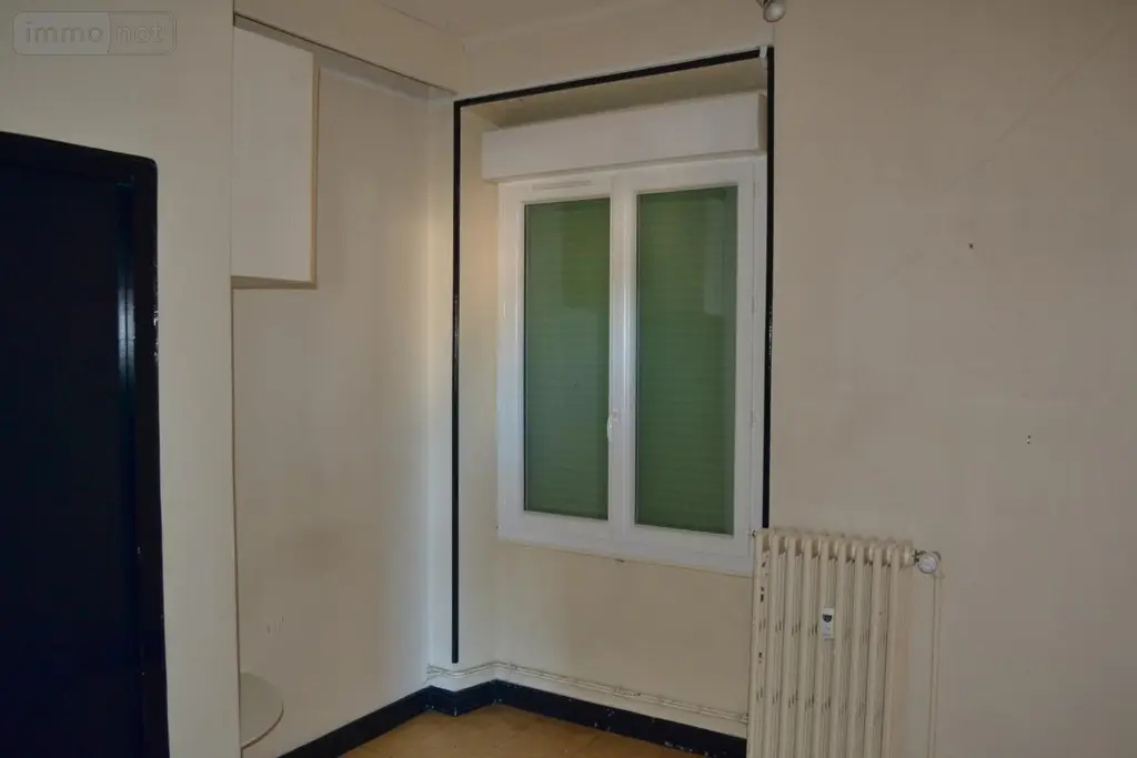 Appartement a vendre Aubenas 07200 Ardèche 07 60 m2 3 pièces 65000 euros 07068-761 003