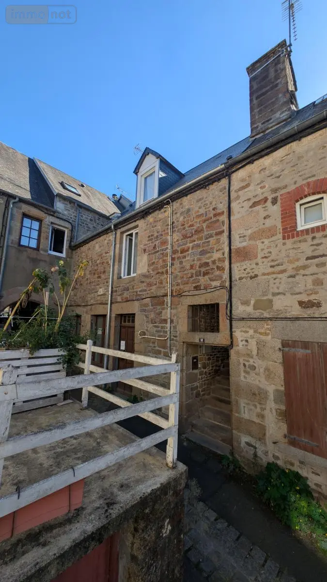 Immeuble de rapport a vendre Villedieu-les-Poêles-Rouffigny 50800 Manche 50 54 m2 116840 euros 50038-2770 011