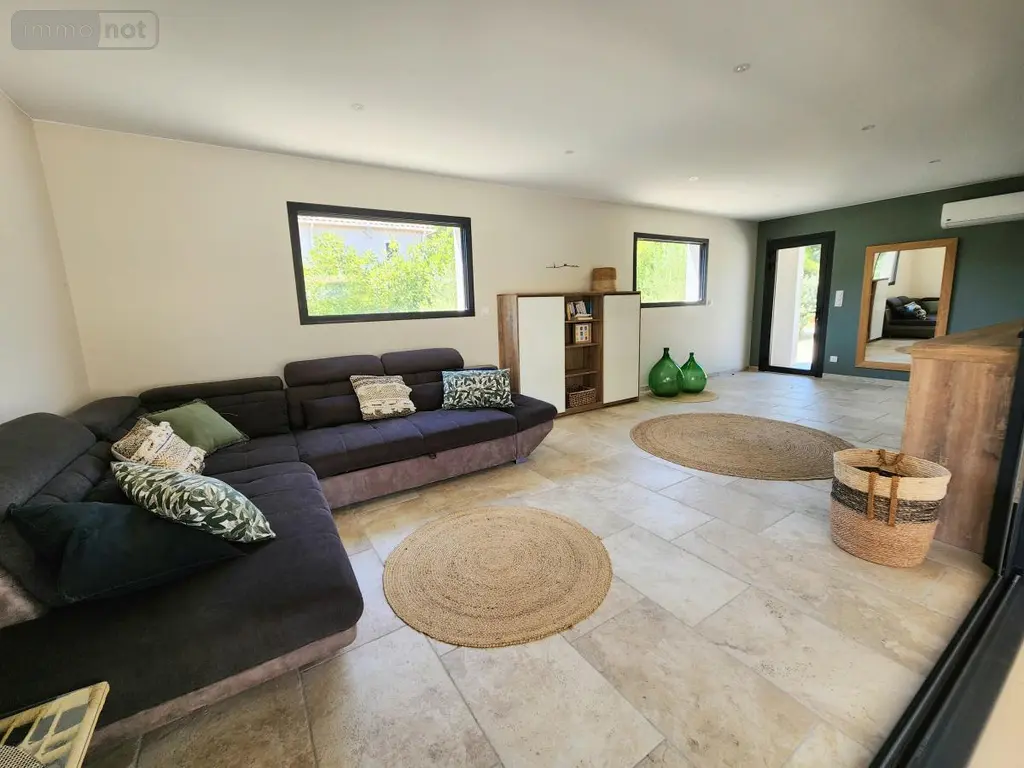 Maison a vendre Uchaux 84100 Vaucluse 84 220 m2 8 pièces 669000 euros 26060-861 010