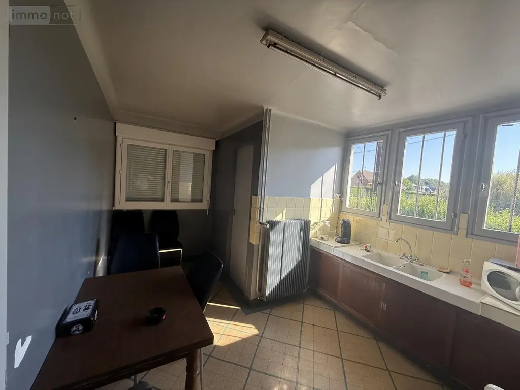 Garage et parking a vendre Doullens 80600 Somme 80 770 m2 239200 euros 80121-2881 009