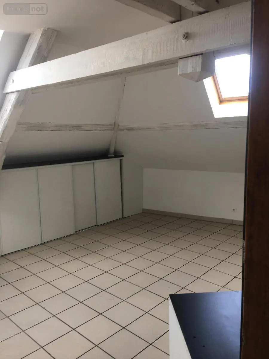 Location appartement Neuville-Saint-Rémy 59554 Nord 59 22 m2 1 pièce 300 euros 59098-L515 007