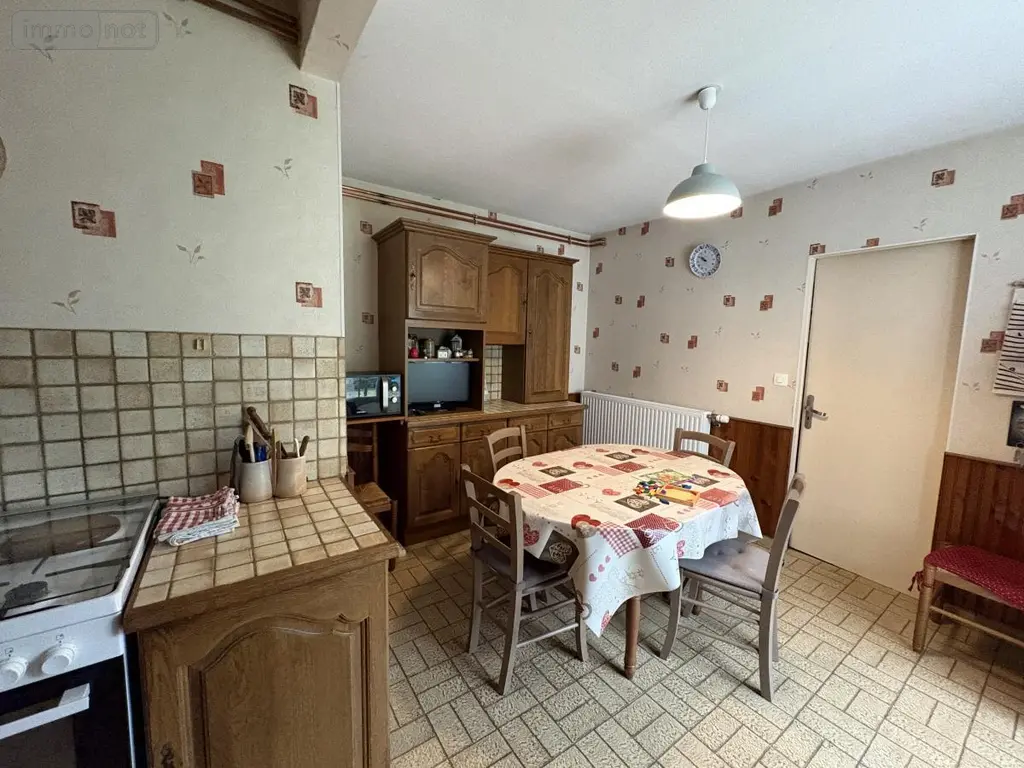 Maison a vendre Saint-Barthélemy-d'Anjou 49124 Maine-et-Loire 49 126 m2 7 pièces 345840 euros 49012-2135 005