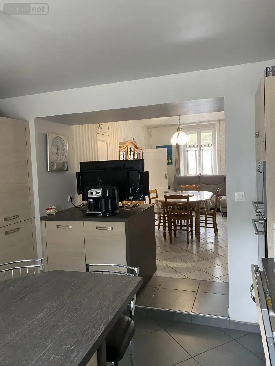 Maison a vendre Vire Normandie 14500 Calvados 14 150 m2 7 pièces 186735 euros 14076-5855 002